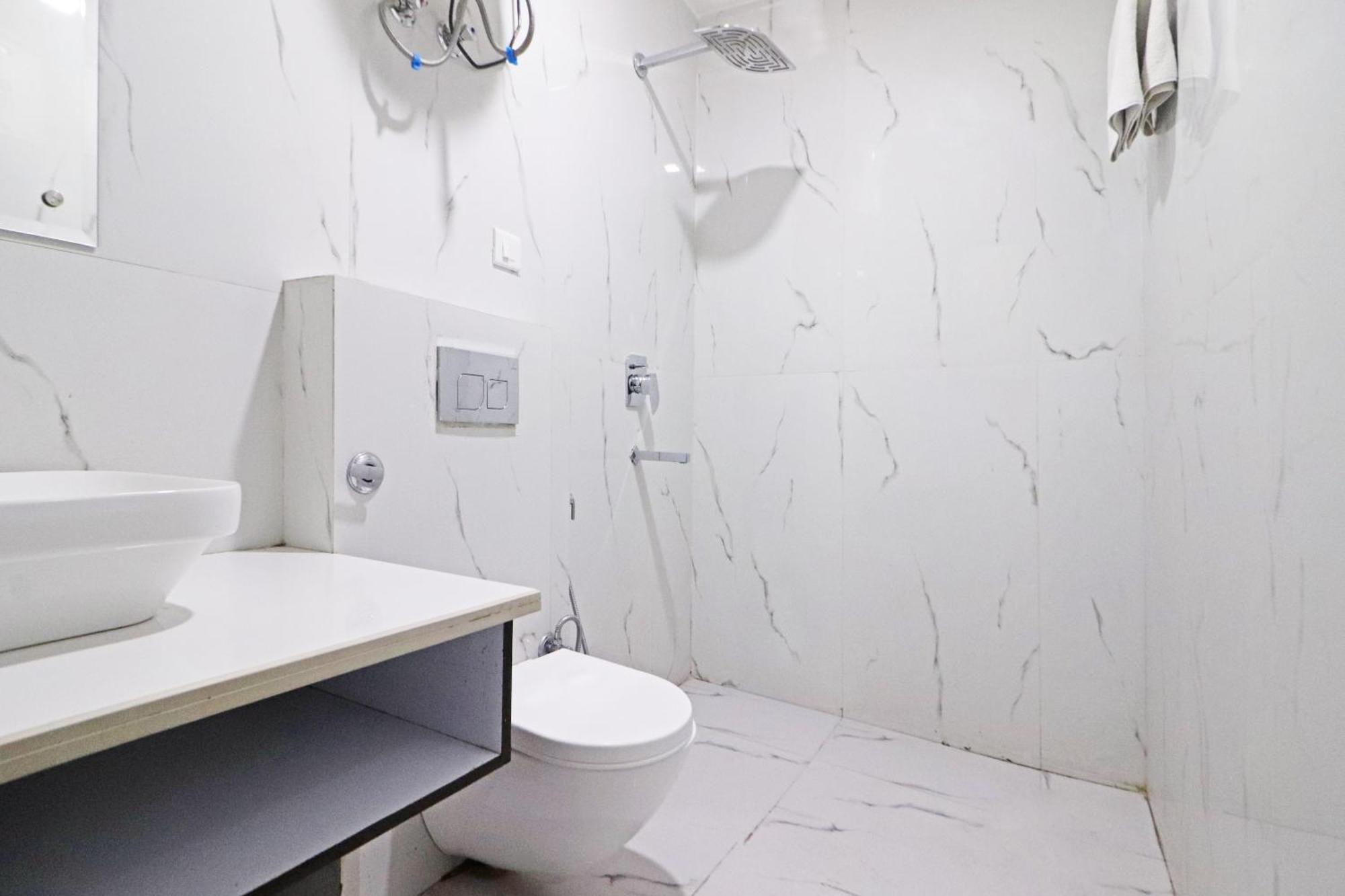 Hotel Qubic Near Igi Delhi Airport نيودلهي المظهر الخارجي الصورة